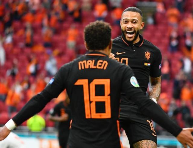 入帮助裁判 入帮助裁判