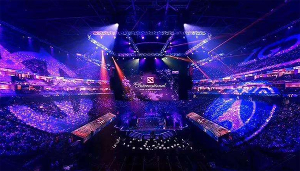 续致力于球 续致力于球