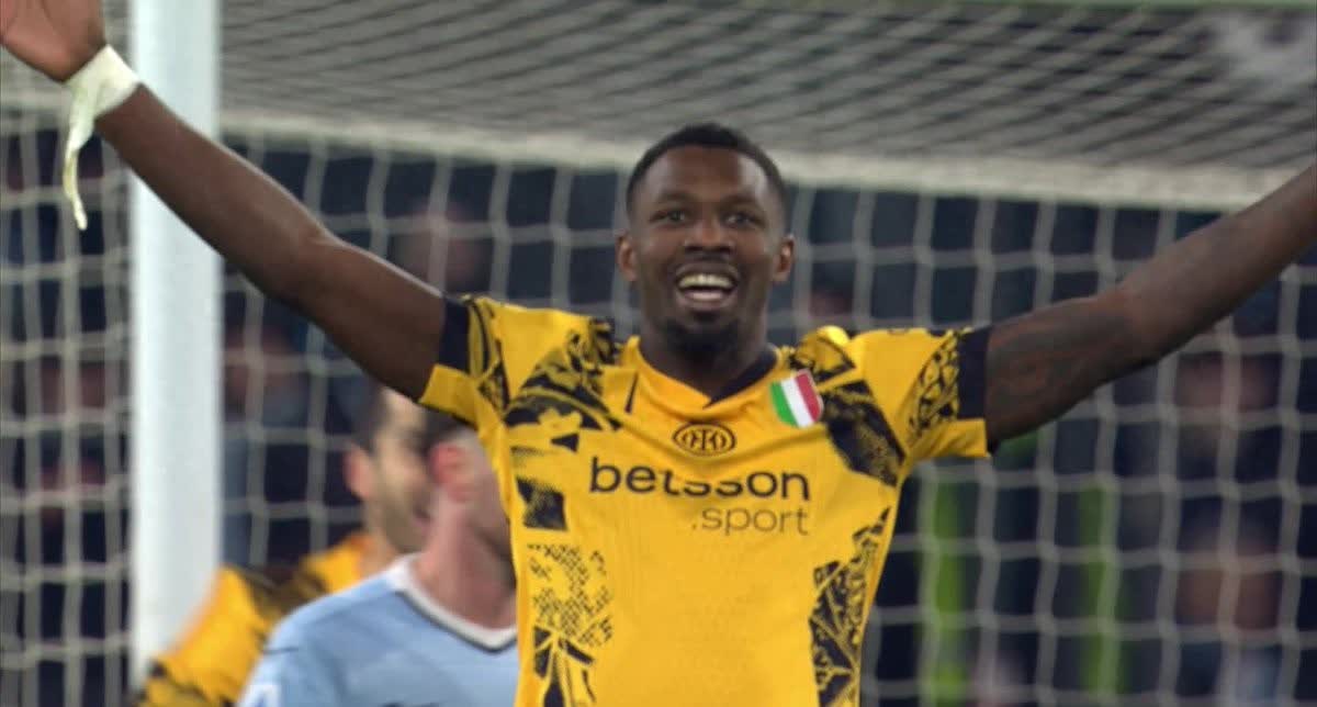 他和队友们 他和队友们